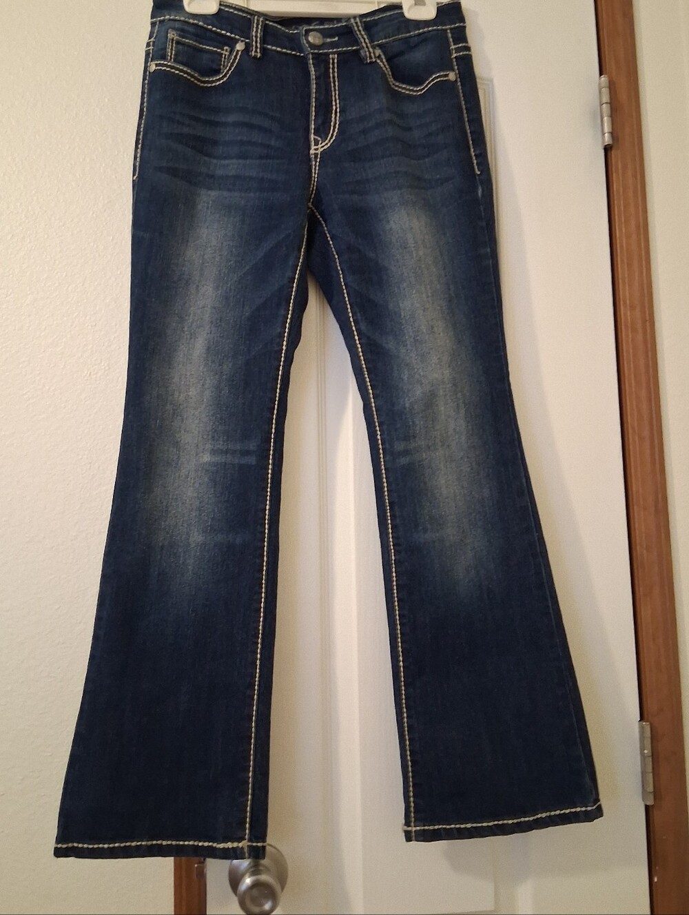 Code Bleu Andrea Women Bootcut Dark Wash Jeans Pant Sz10PR Embroidered - Picture 15 of 15